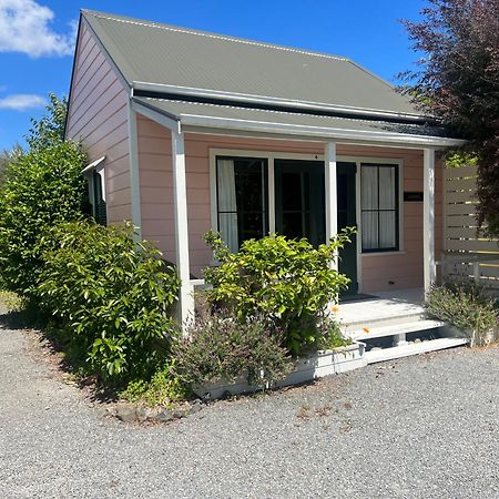 Pinot Villas Martinborough Eksteriør billede